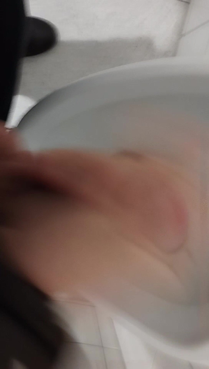 Bayer911: 바이엘 오줌 싸기 POV