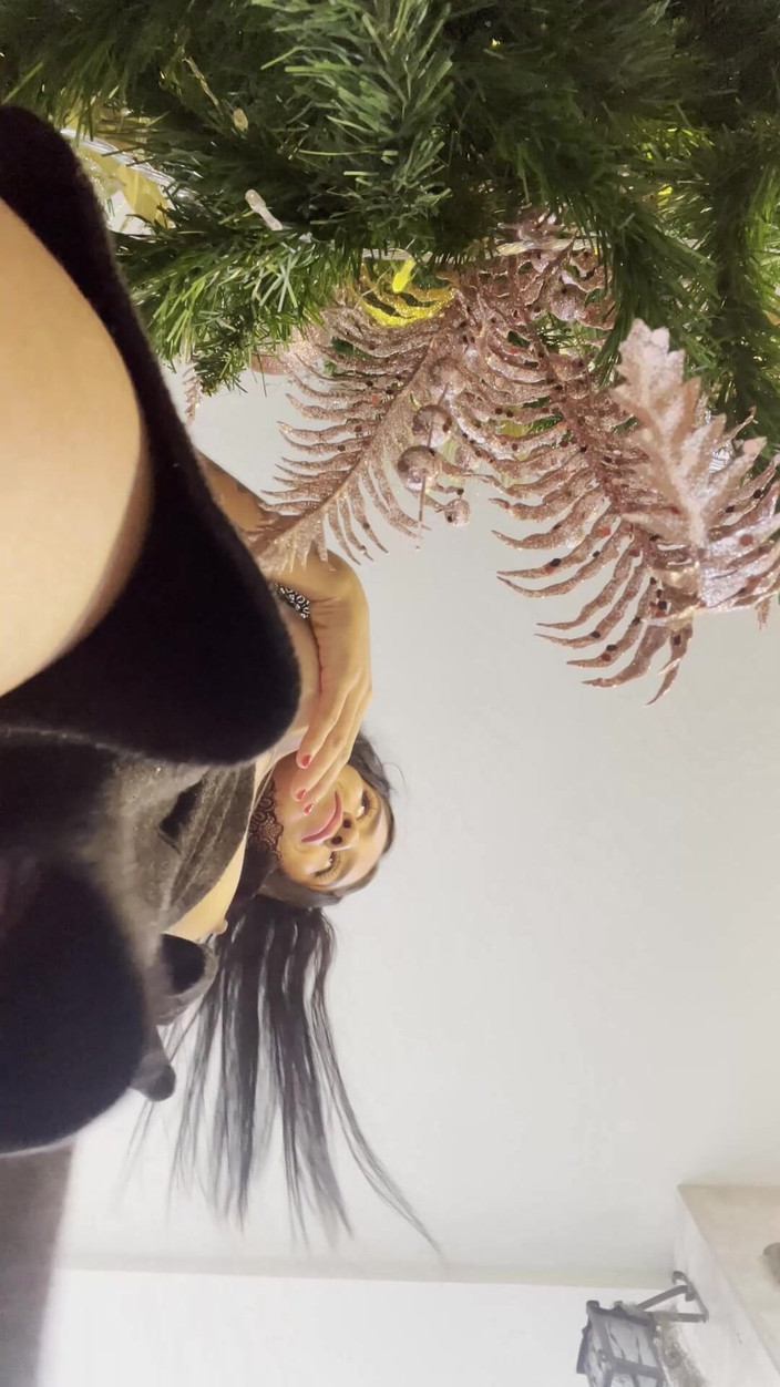 EvansLee: Pov mijn poesje in je gezicht