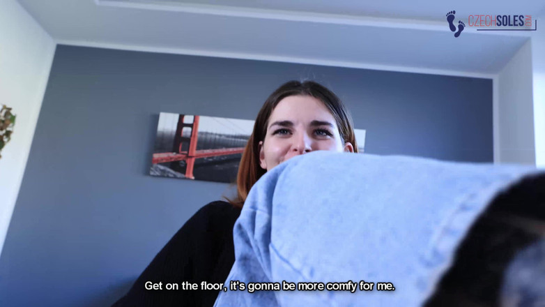 Czech Soles - foot fetish content: Prietenul tău obraznic de picioare cu venerare cu vedere la...