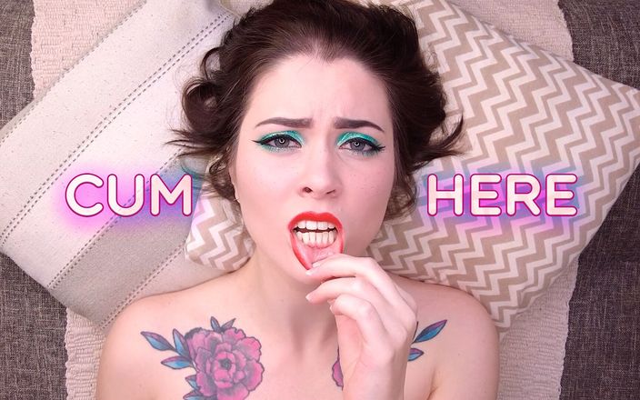 Stacy Moon: Face fetish video #4