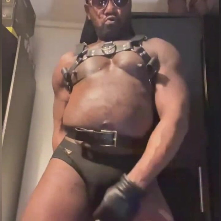 Brodyjayrichardson: Solo Prostate Massage Big Muscle Butt Verbal Scenes