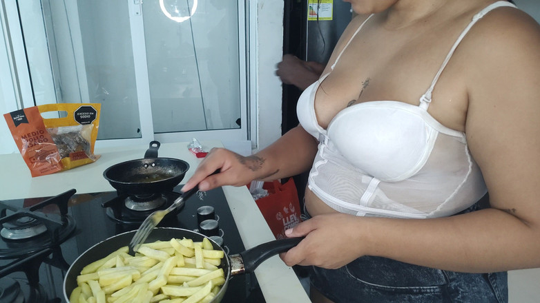 PABLO N3GROBAR: 커미 베어와 요리