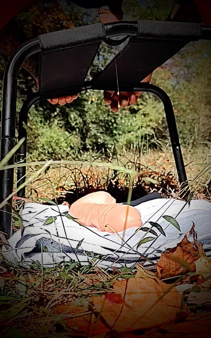 Cocklover247: Секс-кресло на улице