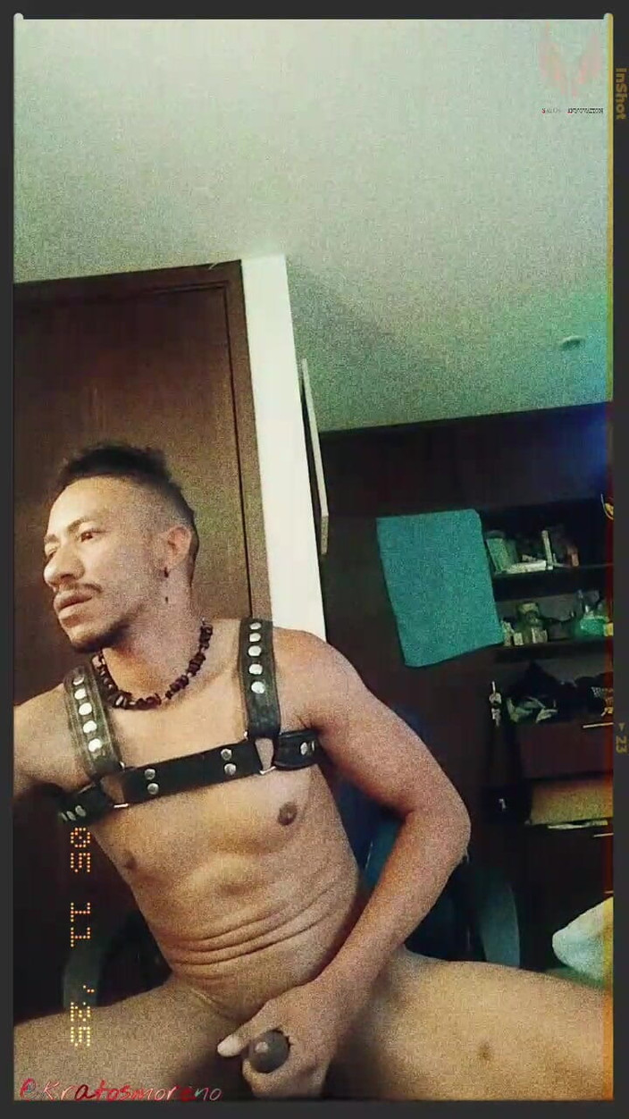 Kratosmoreno: Khratos의 자기 쾌락