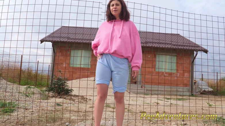 Pee Adventures: Hipster girl changes wet clothes and pee outdoor