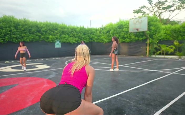 Good Girls Mansion: Look How We Play Sexy Basketball
