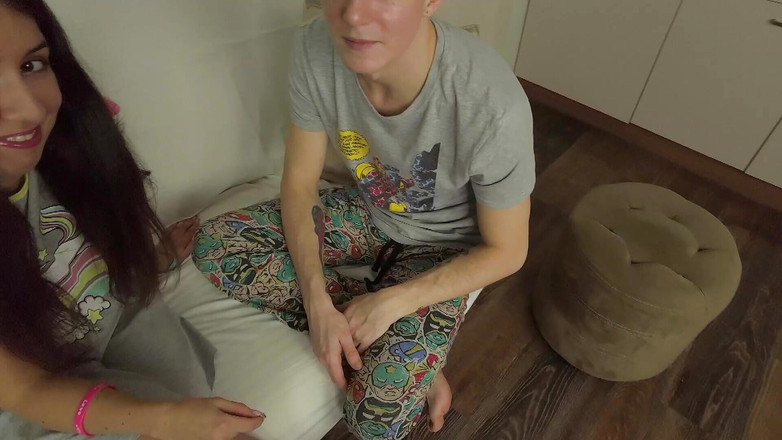 Falcon Al straight porn: Corno deu sua namorada a um amigo para pagar suas...