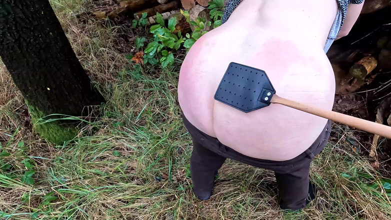 Bouncy Tits Action: Cur biciuitor