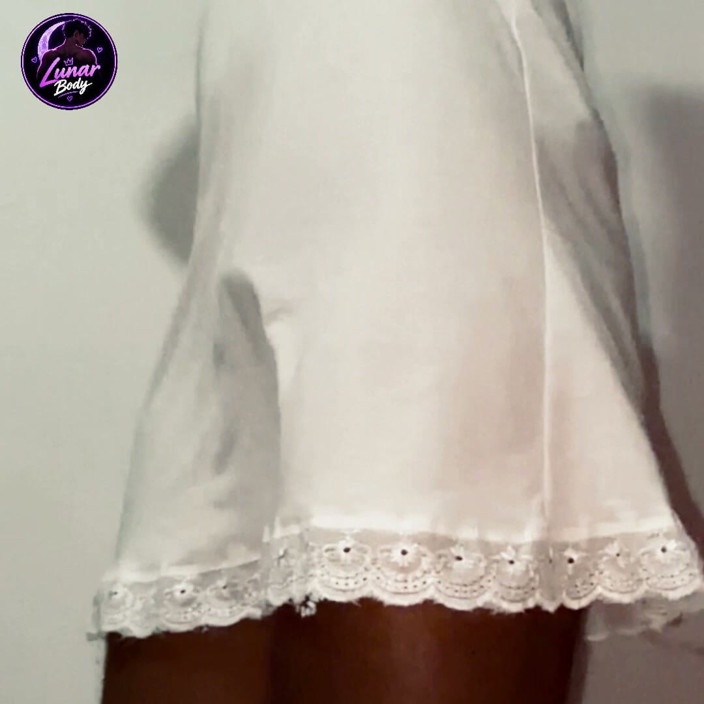 LunarBody: บรรยากาศการเต้นเซ็กซี่ในชุดขาว - หุ่นจันทรคติ (เต็ม)