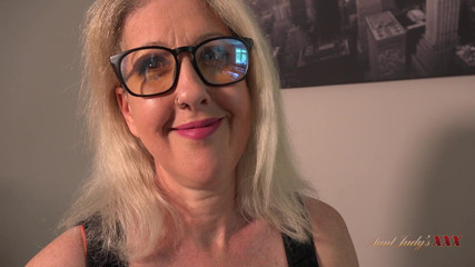 Aunt Judy's XXX: cycata dojrzały szef lady pani Maggie przeprowadza wywiady o pracę (POV)