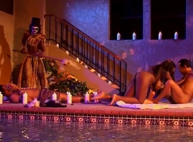 DP Darlings: Bystiga nubiska brud jizzed i munnen efter dubbel penetration