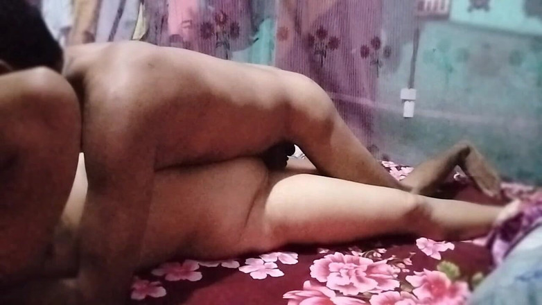 Sex041987: 谁应该离开我