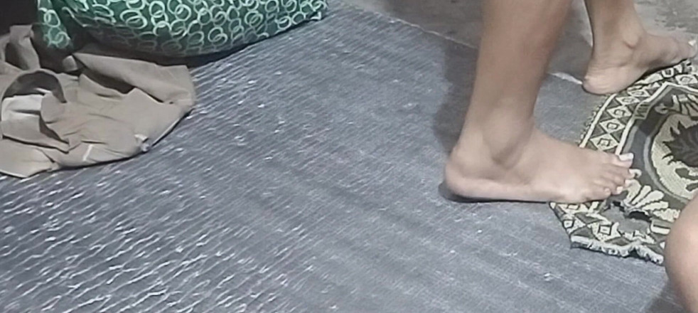 Uttar dinajpur: Гаряча індійська сільська домогосподарка трахає зведеного брата в кухонній кімнаті