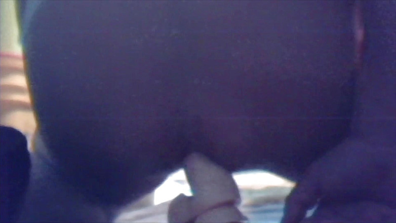 Carrie Bangs: 偽の精液で私の7インチのディルドに乗って