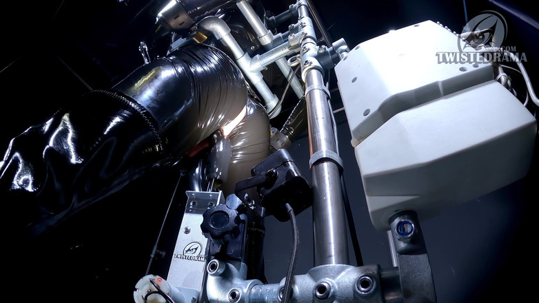 Twistedrama: Pervertida cadela do clímax