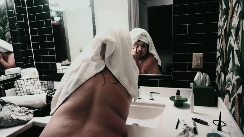 SexyNEBBW: Badewanne macht sich bereit für den tag