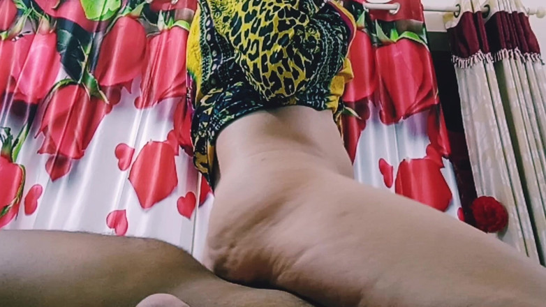 Bolly Karma: Belle-mère coquine et magnifique