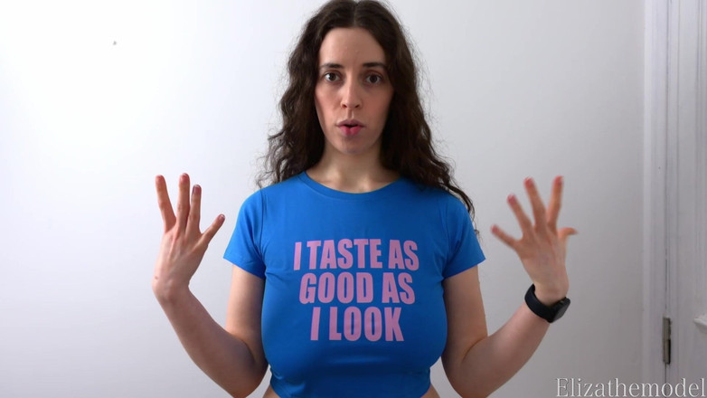 ElizaTheModel: 에지 챌린지에 도전하는 티셔츠