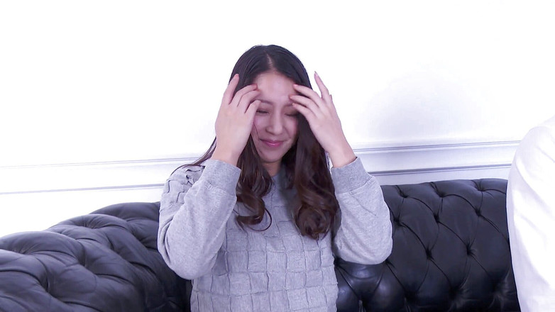 Caribbeancom: かわいいアジアの十代が滑り犯される