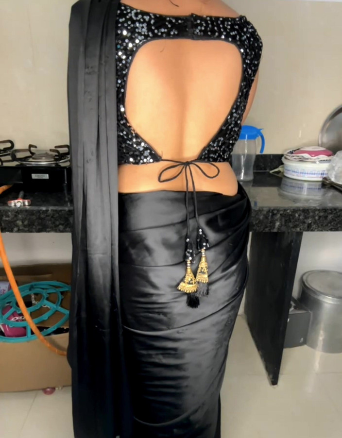 Kanchan devi: भारतीय देसी लड़की नग्न नृत्य