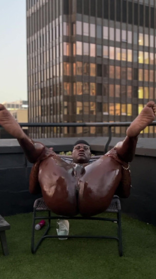 DADDYBLACKXXX: Big Black Dick Oiled up Jacking off and Twerking Outdoors