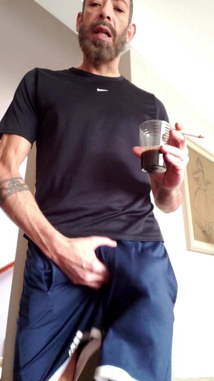 BBIG: Admiră-ți și idolatrează-ți Bărbatul