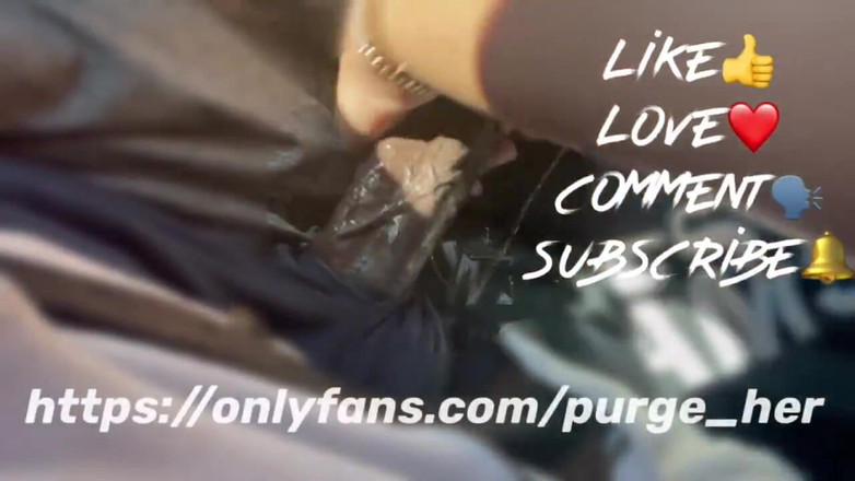 Purge_her: Vreemdgaande vriendin gaf me een pijpbeurt in het zonlicht.