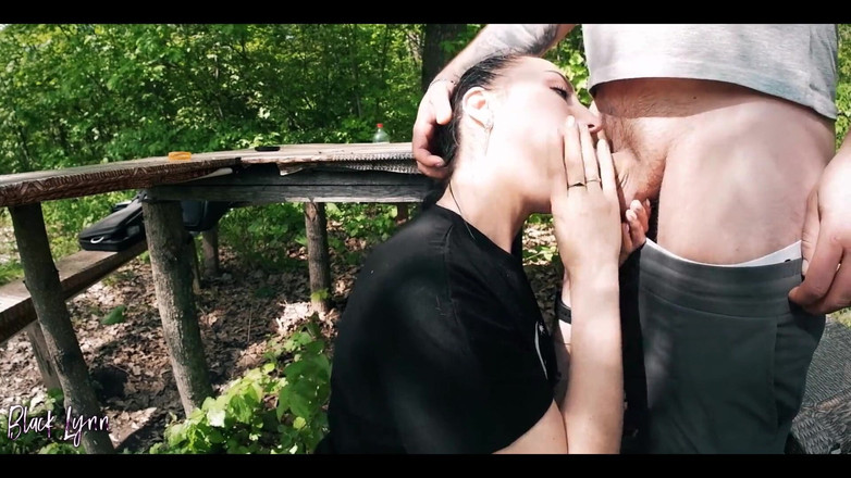 YSP Studio: Profesionální kouření uprostřed ničeho