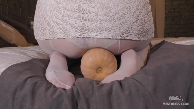 Mistress Legs: Big and sexy nylon ass riding on the pumpkin