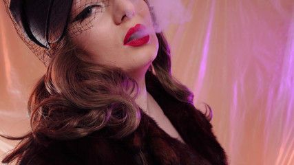 Arya Grander: ASMR fur coat, gloves and vaping - Arya Grander