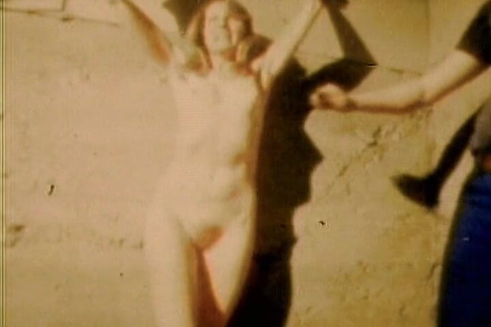 Vintage Babes: Bağlı retro itaatkarlarla klasik bdsm zindan klasiği