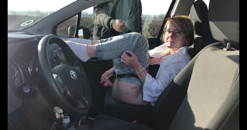 Pozi: Mijn vrouw is op de parkeerplaats