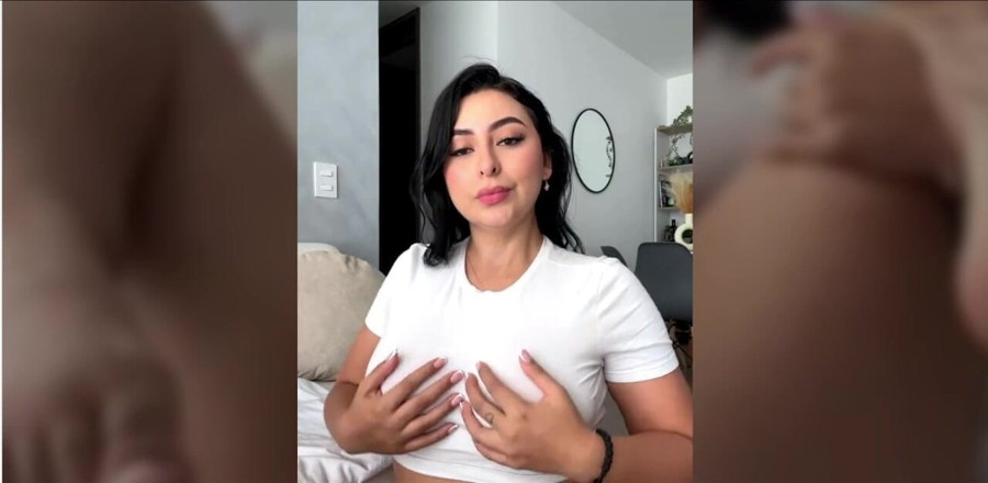 Ayumi Hall: ฉันอยากลุกขึ้นกับความซุกซนและให้เธอเย็ดฉันตอนนี้และตลอดไป