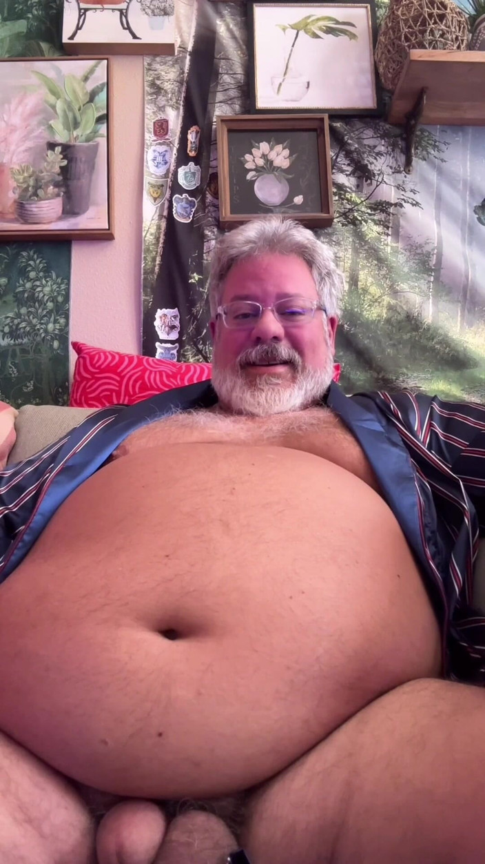 Hand-Free-Daddy-Chub: Naked Chubby Dancing Bear up Close Hands Free Orgasm