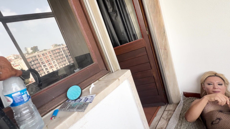 Wesley Bull: Masukin anggur dan fisting lubang pantat pelacurku yang hancur