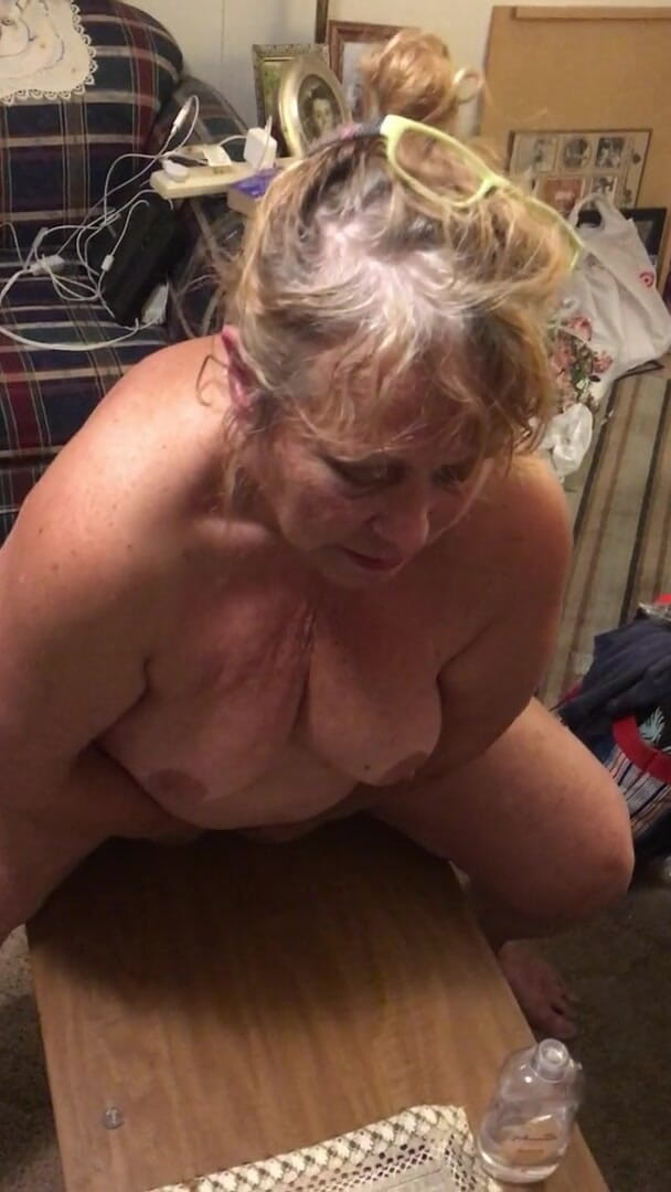 Big Ass 4 U: Granny feeds her tight cunt 9 inch dildo