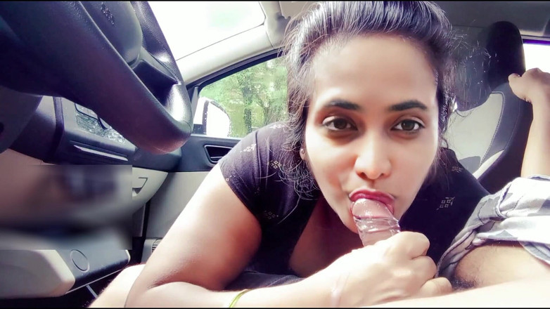 Your Arya: Güzel kız arkadaş erkek arkadaşı tarafından ona altın bir yüzük...