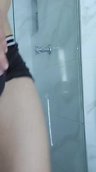 Exclusive Video for Foot Fetishists, Enjoy It with Me