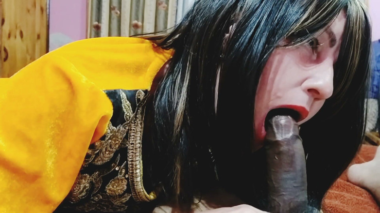 Bolly Karma: Nella calore della miLF troia calda miLF