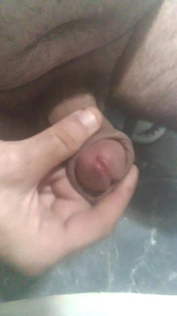 Xauencaliente: Chubby Masturbating Me in Close-up for You