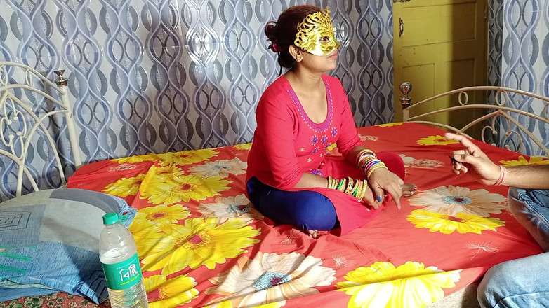 FireeCouple: 老师婚后离开学生家