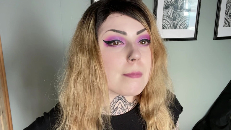 Miss Valentina: Pague pelo meu tempo