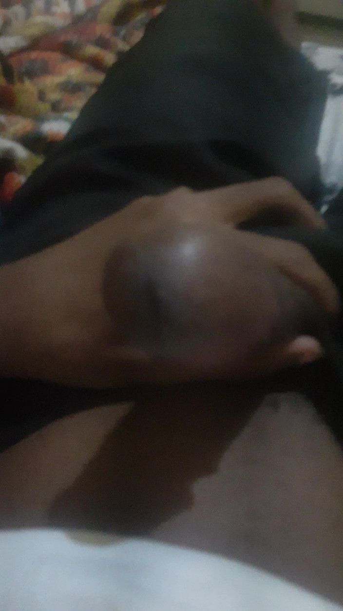 Leddred: Primo video di masturbazione