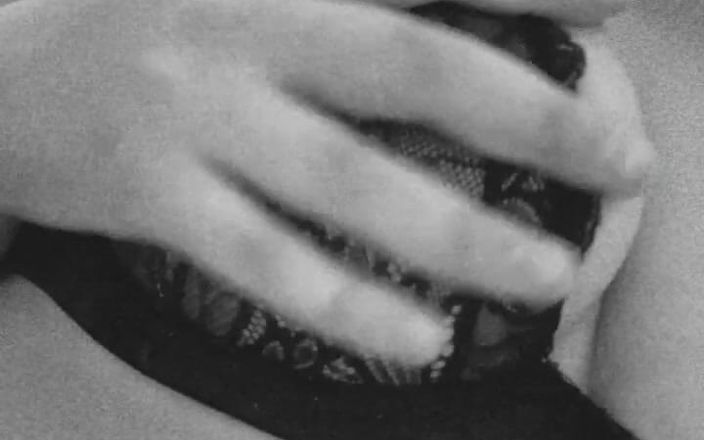 Lexysexxy: Я в моєму бюстгальтері