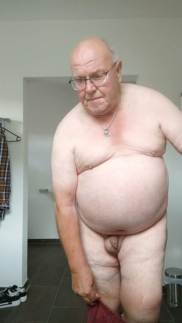 Karlchengeil: Präsentiert ehefrau caramell höschen