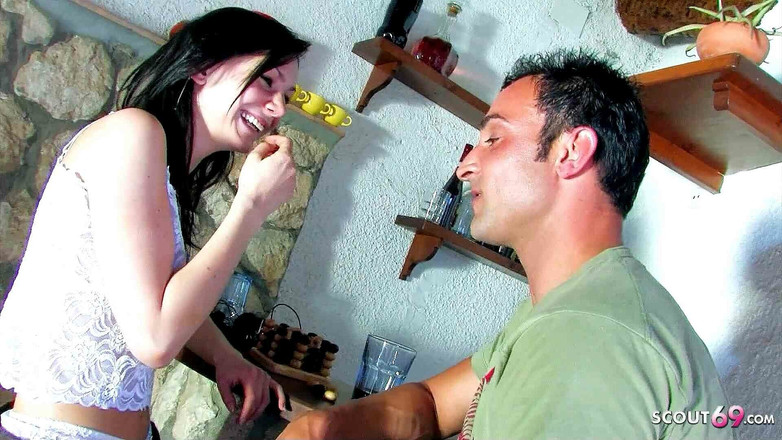 Full porn collection: Худенькая латинская тинка Mia Moore соблазняется на грубый анальный секс