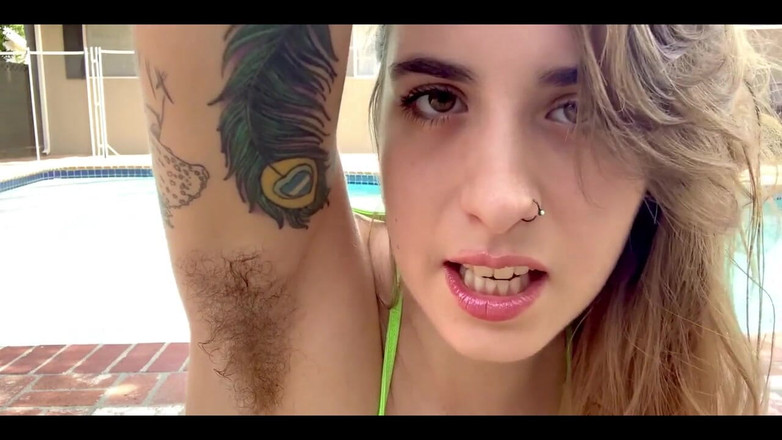 Pearlsage: Capturados cheirando calcinha suja