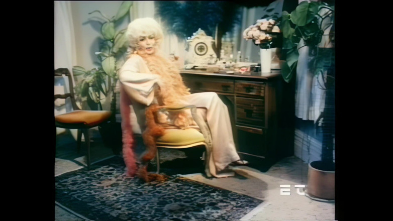 Vintage Megastore Full hd: Chicas Que Solo Saben Chupar Pollas