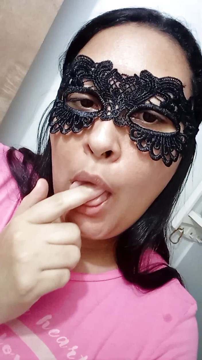 Jaky2023: Si jalang miang bercumbu untuk ditunggang