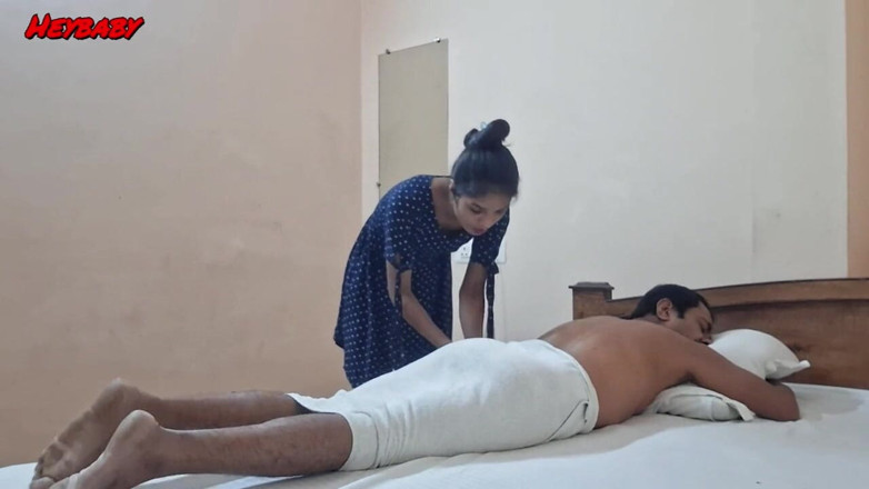Heybaby: Desi Massage